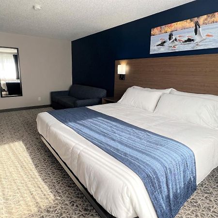 Hilltop Inn & Suites Grove Esterno foto