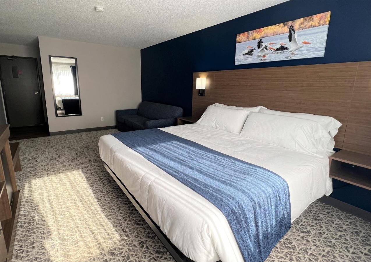 Hilltop Inn & Suites Grove Esterno foto