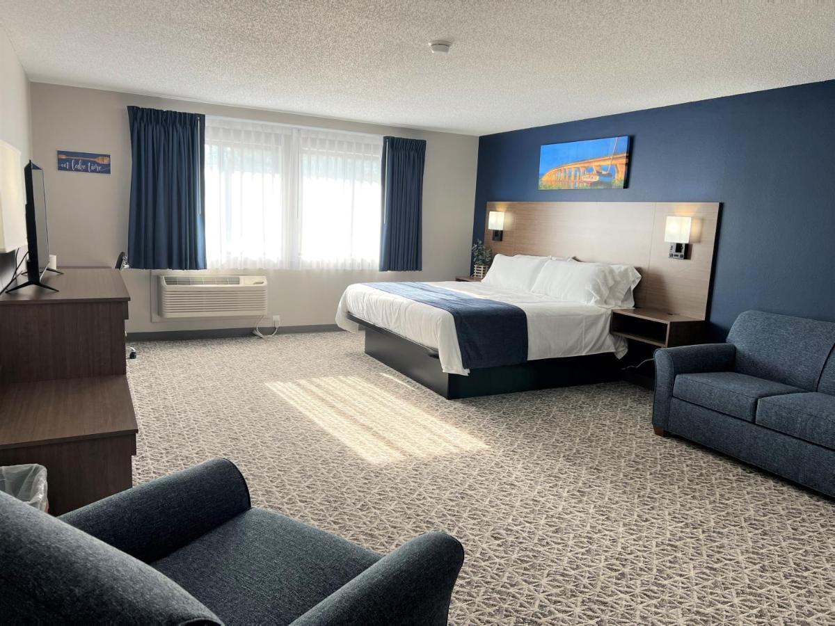 Hilltop Inn & Suites Grove Esterno foto