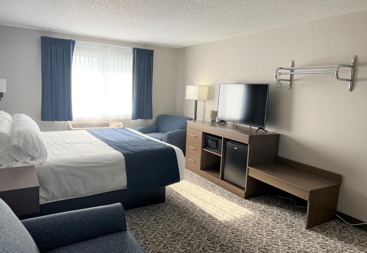 Hilltop Inn & Suites Grove Esterno foto